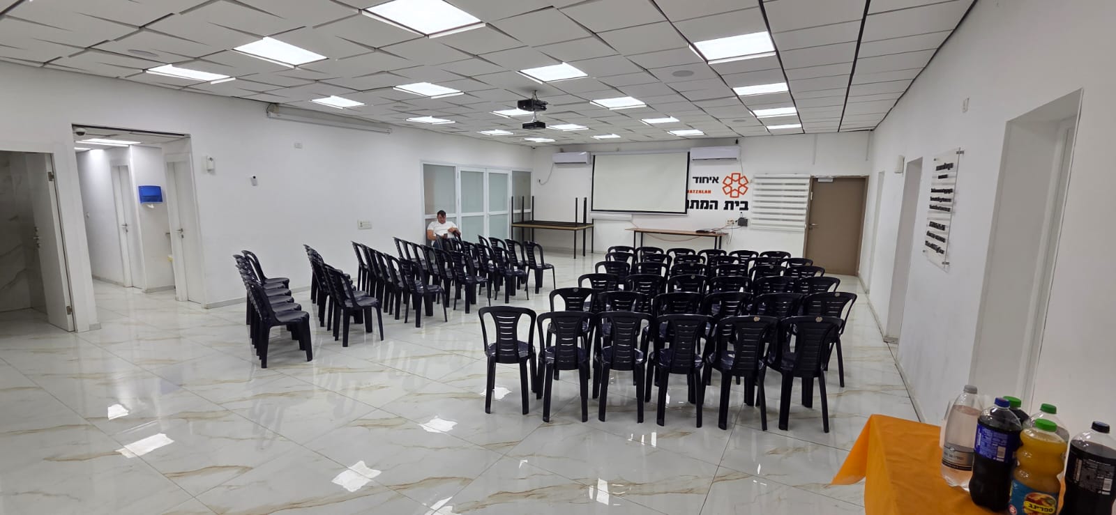 a4f7017f-987f-48bb-9994-892236eb4851