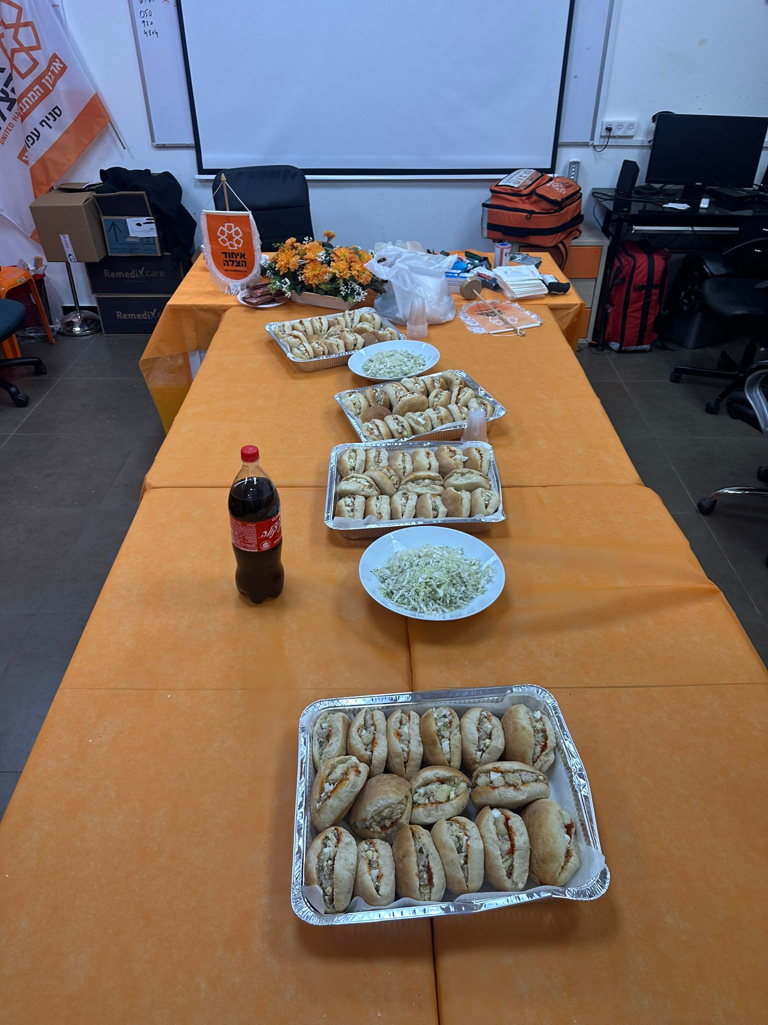 ad33cc59-8c18-40a2-9328-fbe39808bdab