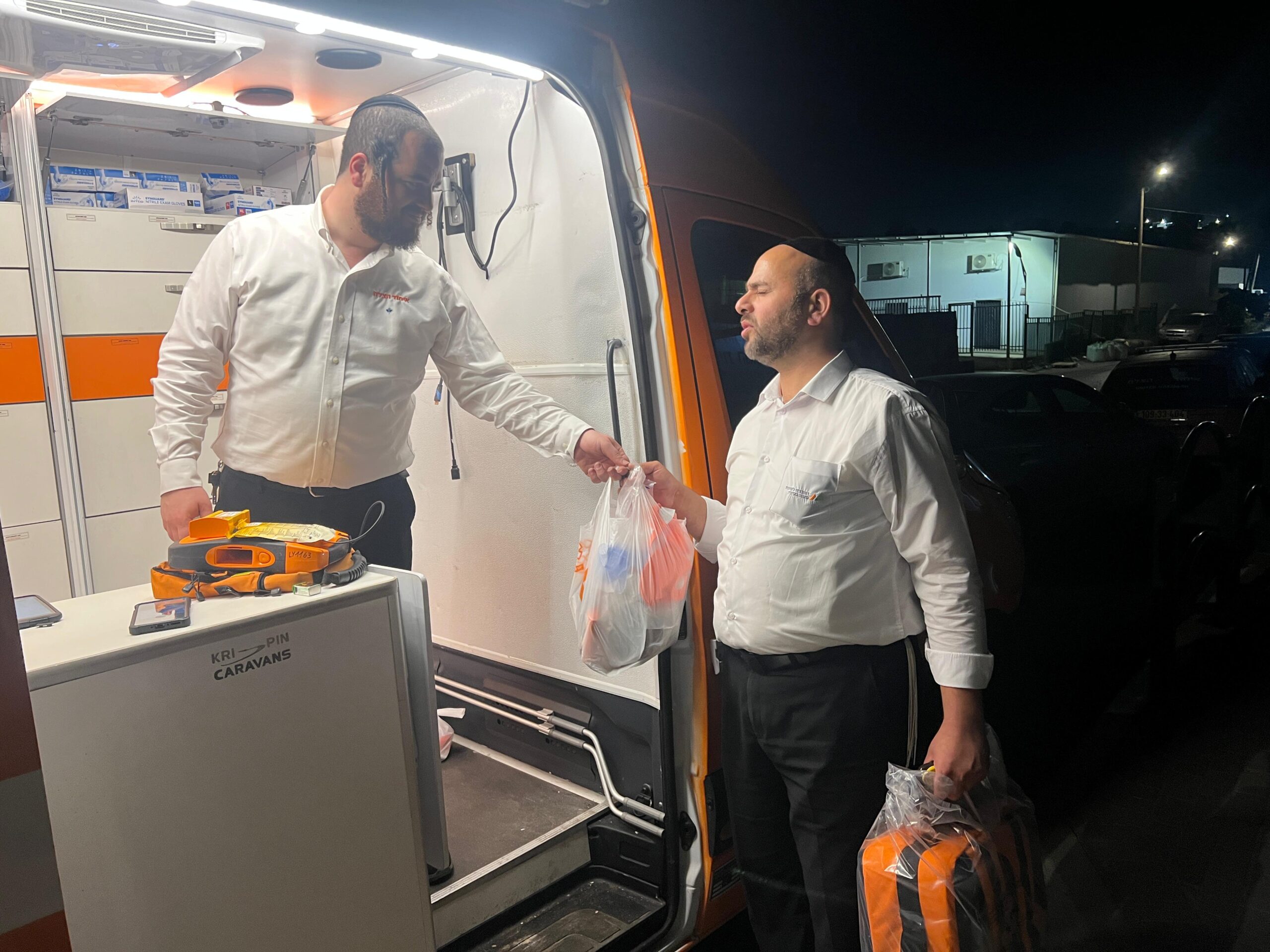 b4bca039-b400-4c0e-9938-2b5702eaa404