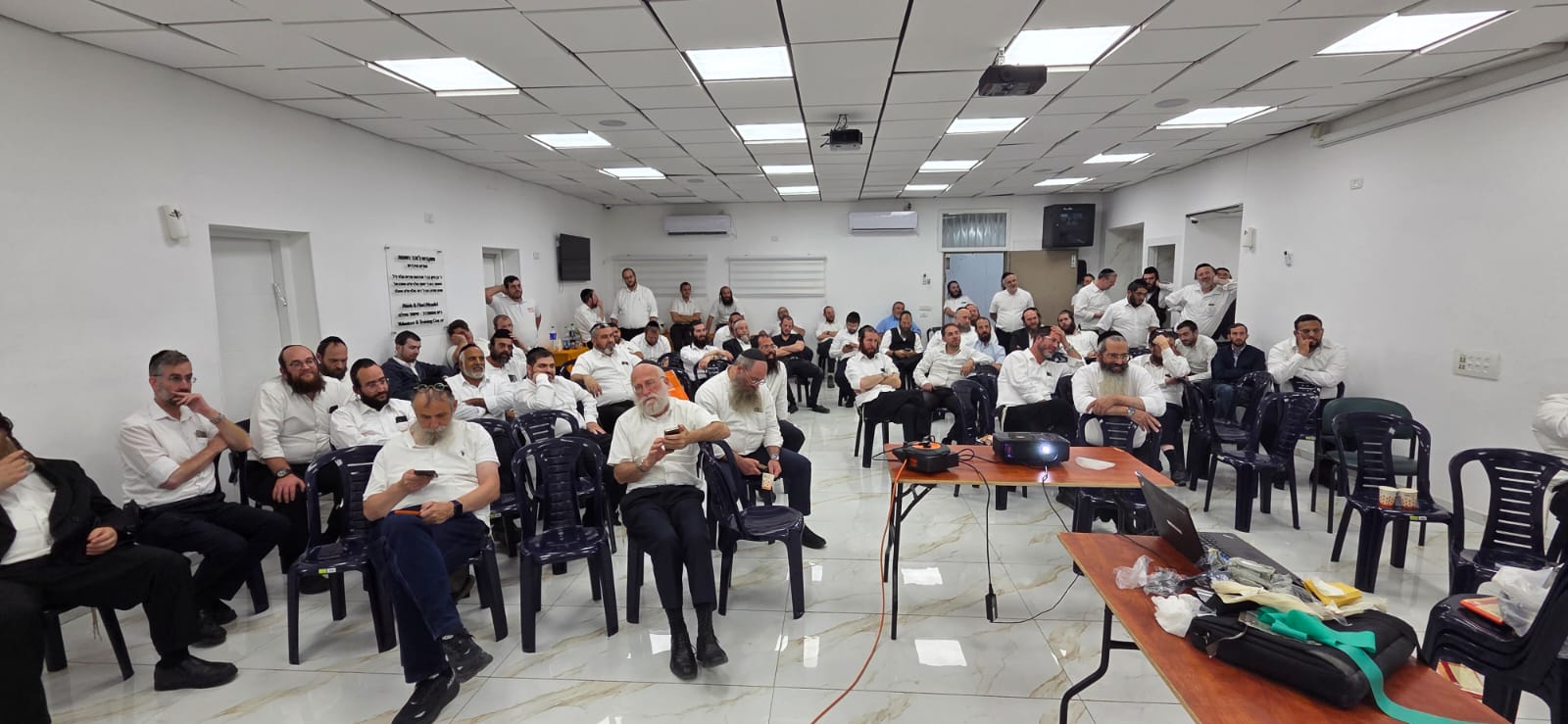 b8dbf51f-269a-4c39-8955-9c80b1301860