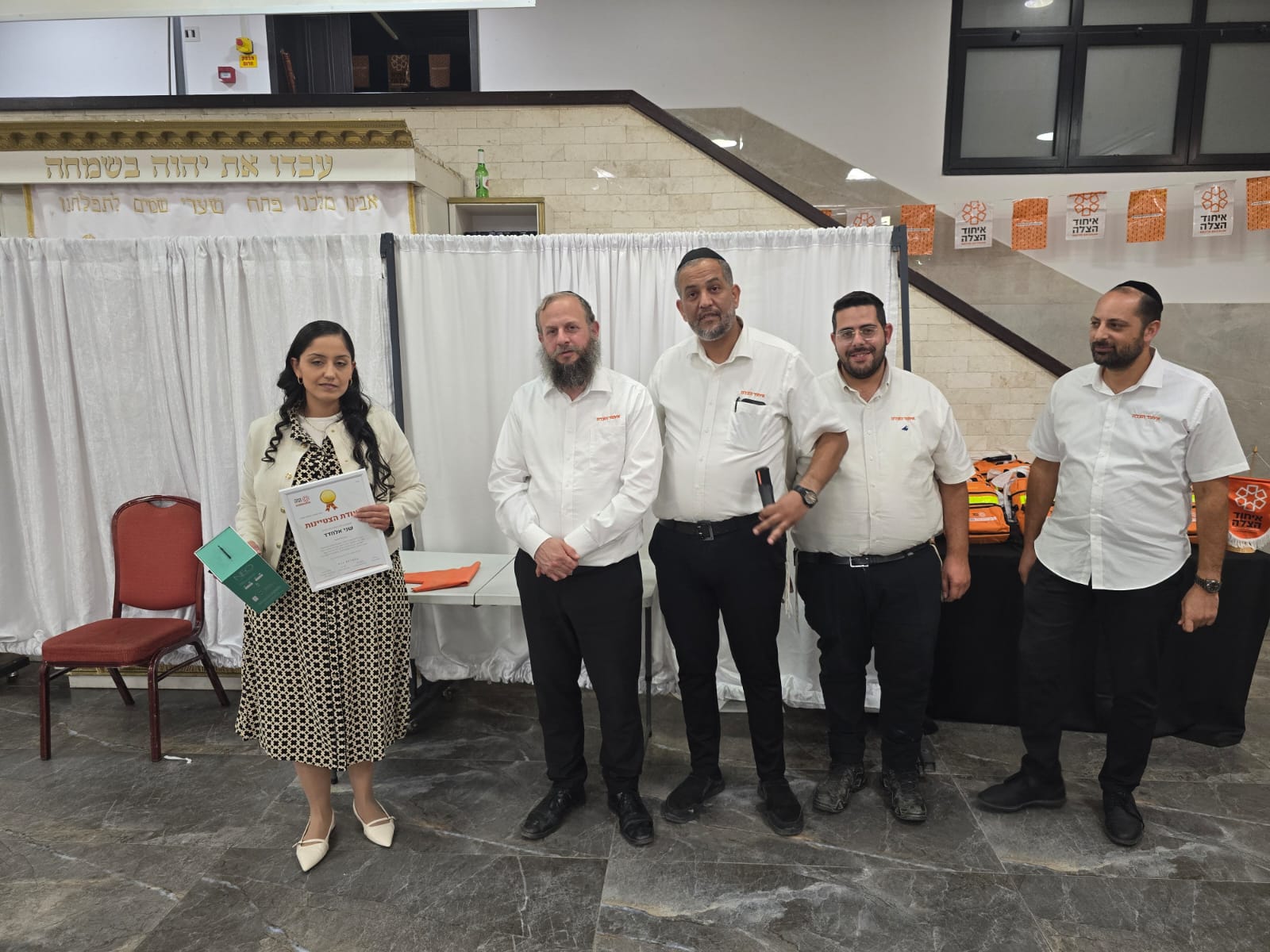 fb262cdc-9f18-4a4e-9549-1714c52d9ade