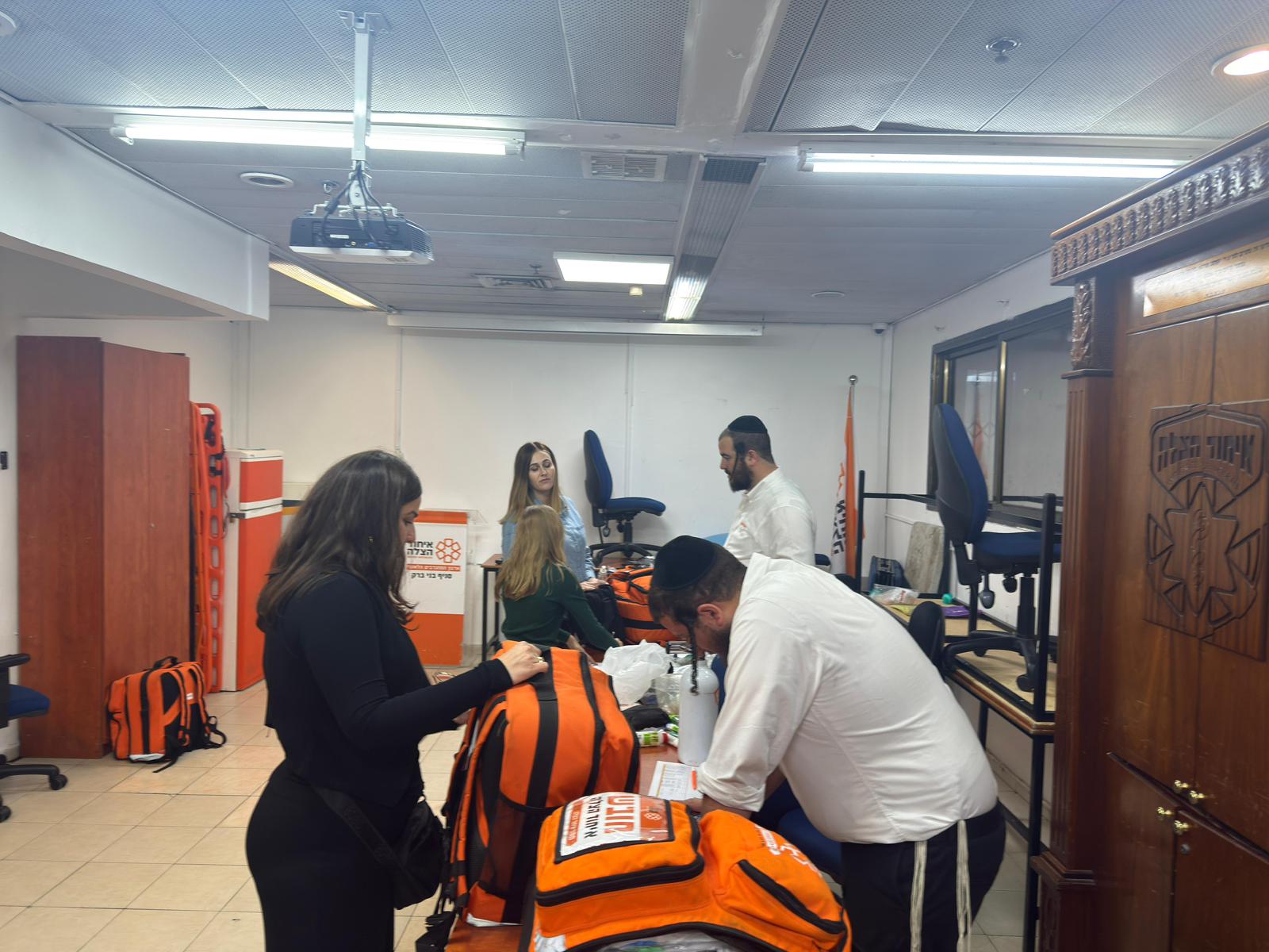 ff5a4261-5d15-4fb3-b4b2-fc8ea0b1e74d