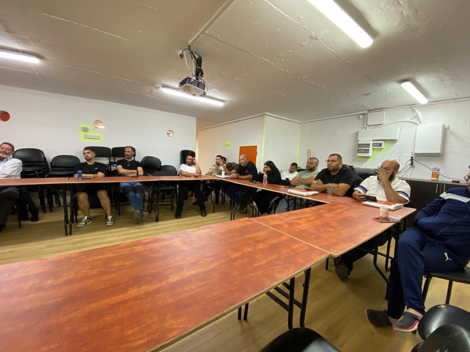 8f4d9ca9-fc9f-4558-b7c6-5bfc32898fcd