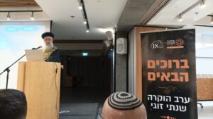 0b3a2704 100e 4322 9f36 51a7ac6151be