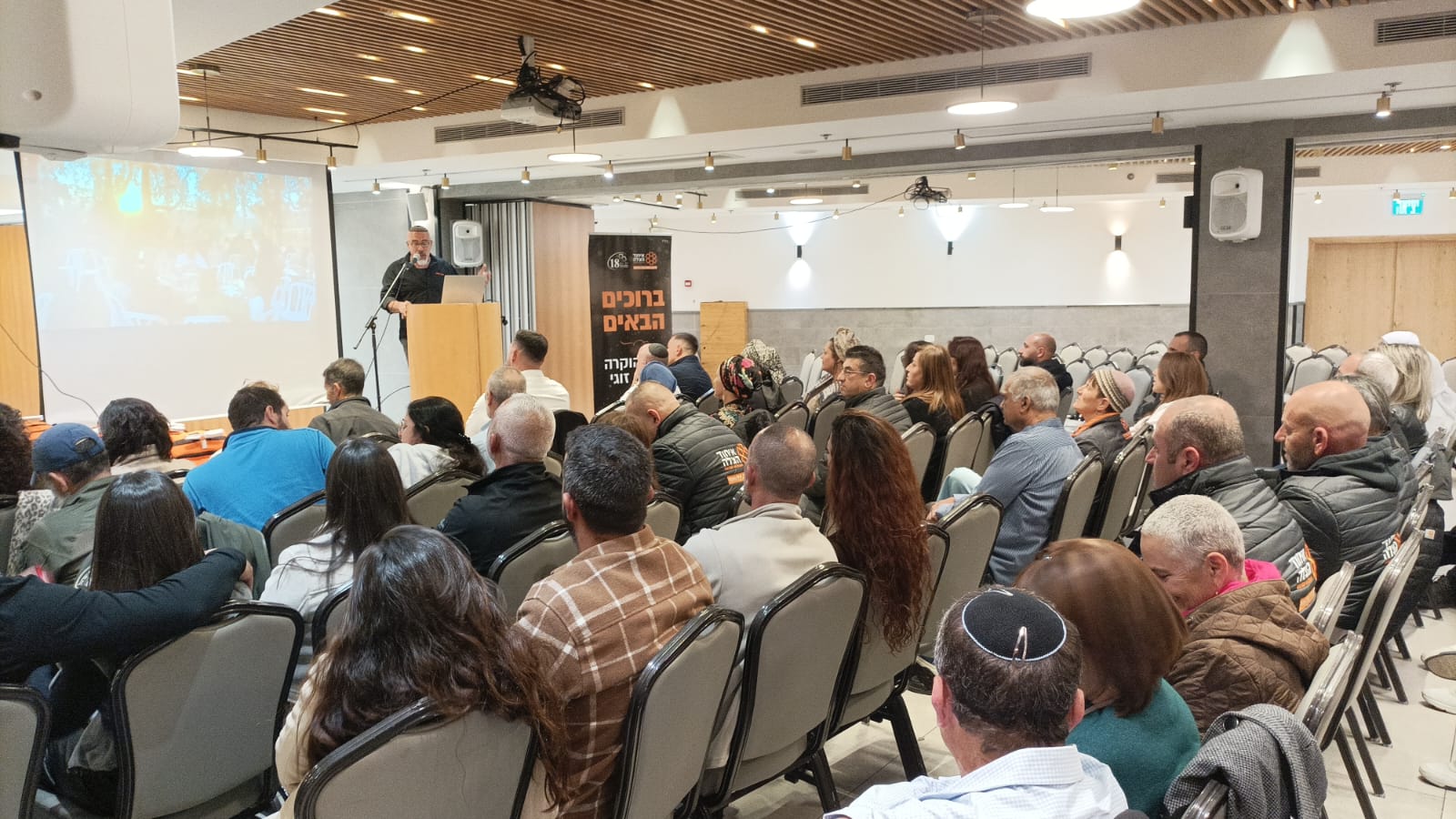 85a03139 B671 4029 Baed 8d838020961c