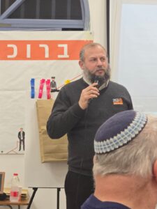 2124498b 4fcd 42c2 8940 96be4403eed3