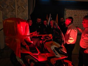 58cd8725 F2bc 4374 954a C1b4a10fa59f