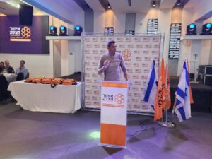 C9a11044 392a 479b B804 E40000184455