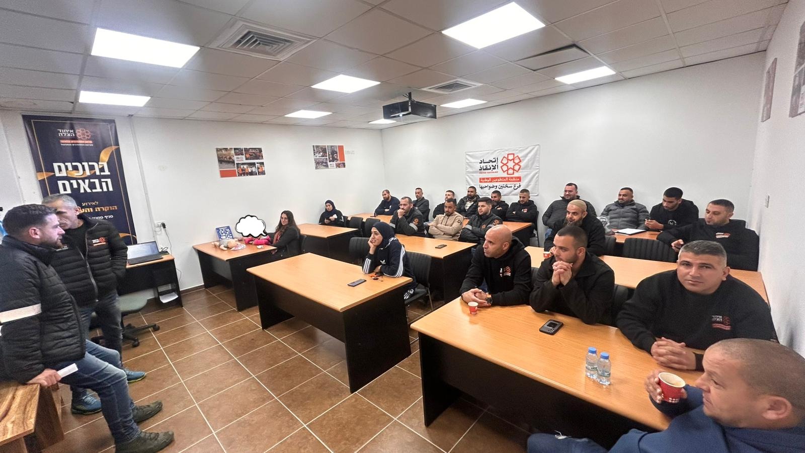 Cb931a9f 1c63 458c B8cc Ccc8a2a10e59