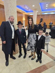 F52c2a57 8941 45df A3c0 556b84955115