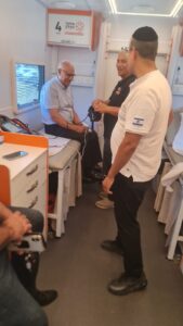 Ee10b62e De41 4eb6 987d Cc39d3267fd1